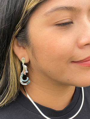 
            
                Load image into Gallery viewer, ELEMENT: Water Earrings
            
        